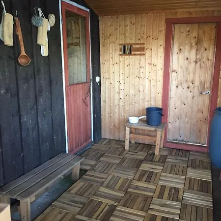 Saagala By River Villa *