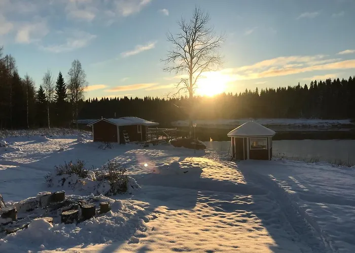 Villa Saagala By River